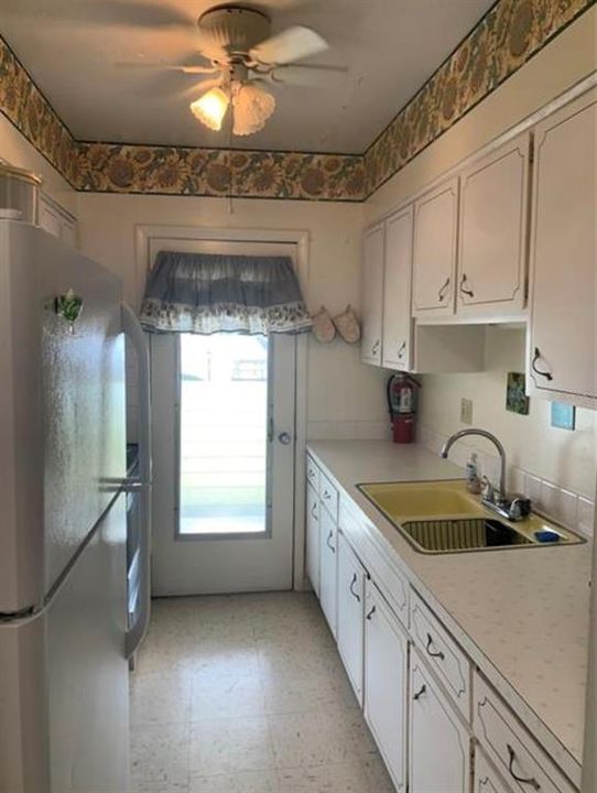 На продажу: $120,000 (1 спален, 1 ванн, 612 Квадратных фут)