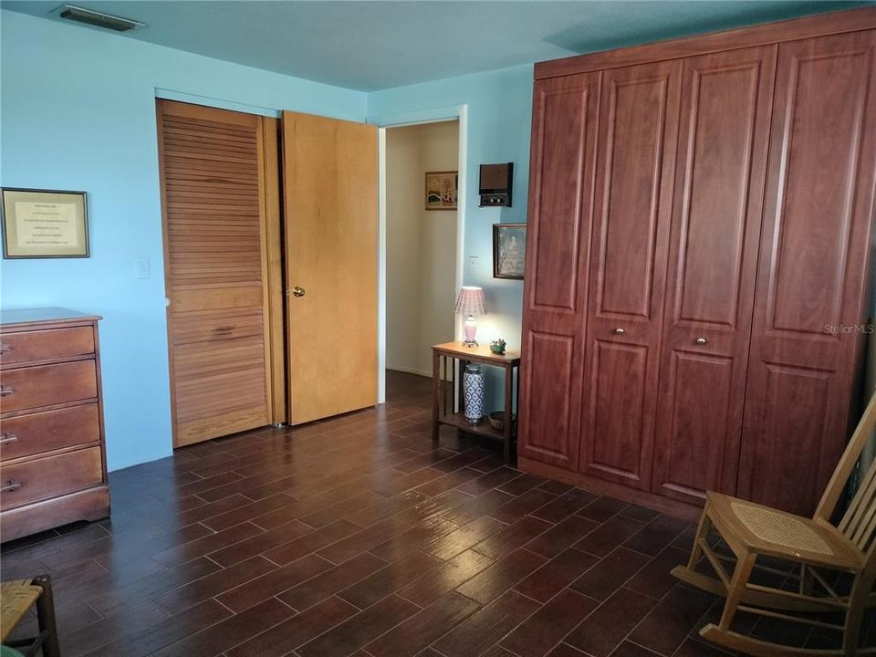 En Venta: $339,900 (3 camas, 2 baños, 1430 Pies cuadrados)