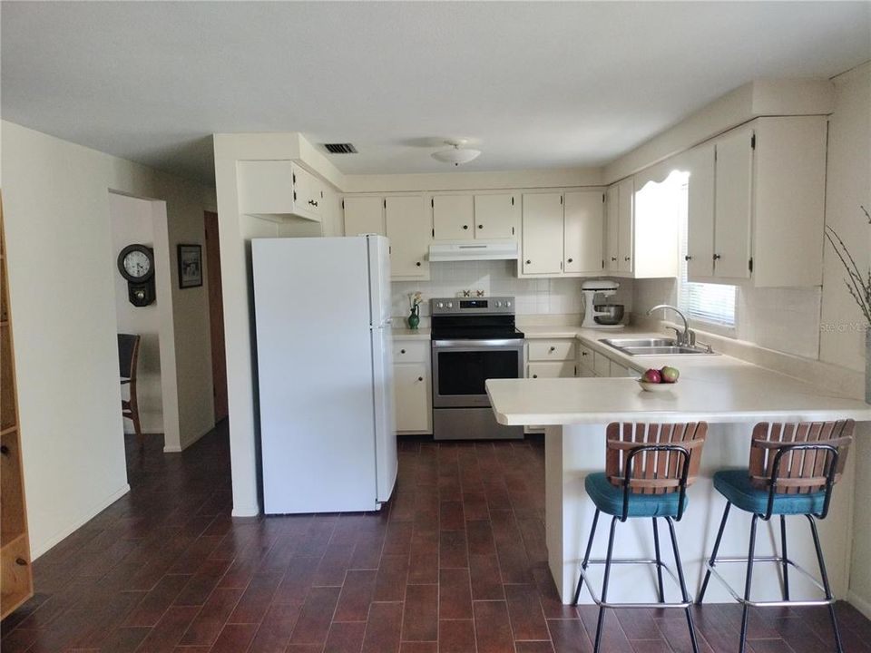En Venta: $339,900 (3 camas, 2 baños, 1430 Pies cuadrados)