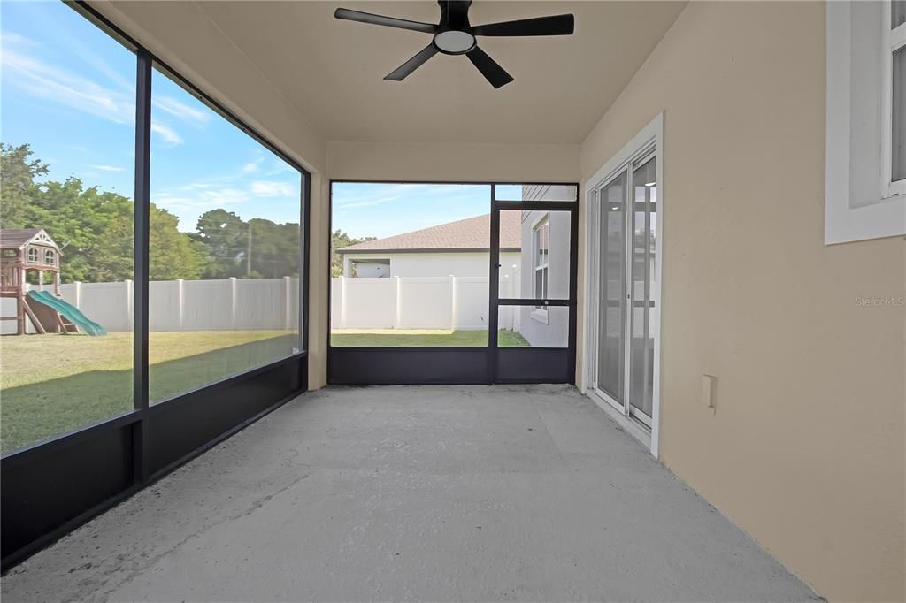 For Rent: $2,195 (4 beds, 2 baths, 2416 Square Feet)