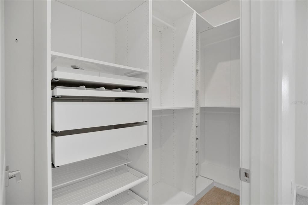 En Renta: $4,700 (4 camas, 3 baños, 2897 Pies cuadrados)