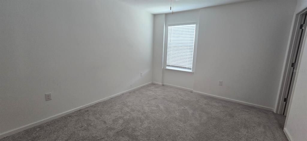 For Rent: $2,200 (4 beds, 2 baths, 2445 Square Feet)