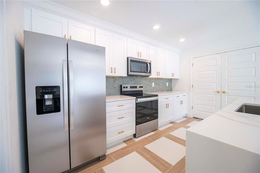 En Venta: $369,900 (3 camas, 2 baños, 1484 Pies cuadrados)