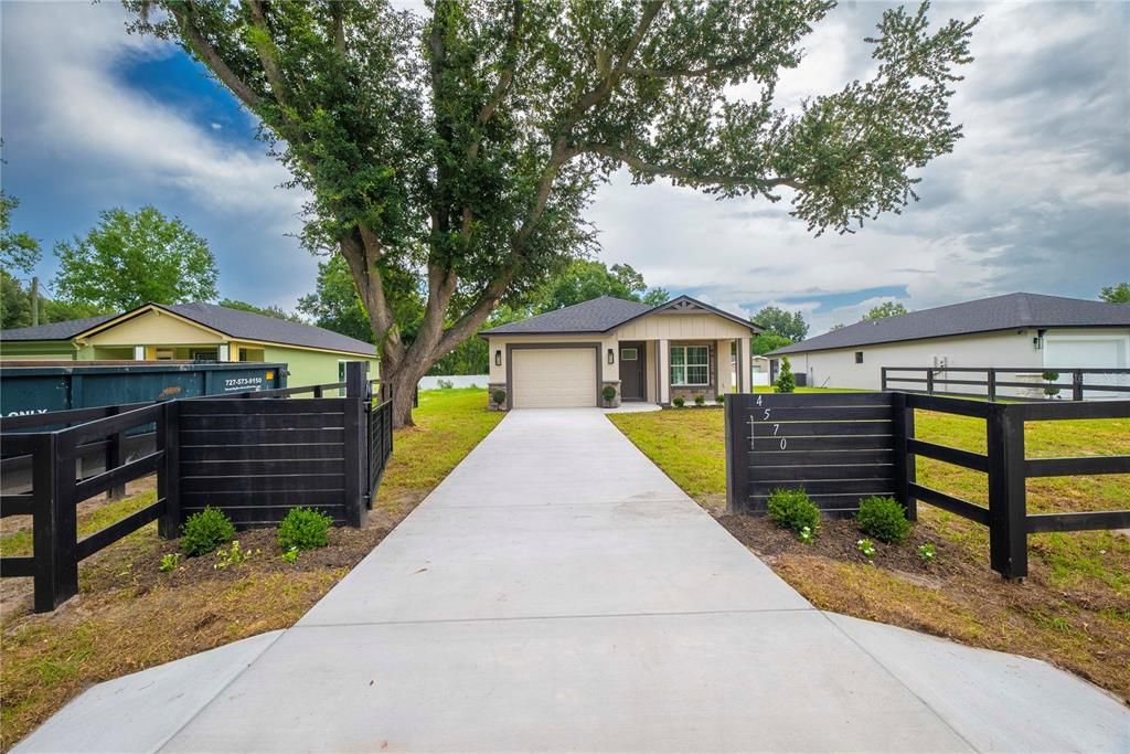 En Venta: $369,900 (3 camas, 2 baños, 1484 Pies cuadrados)