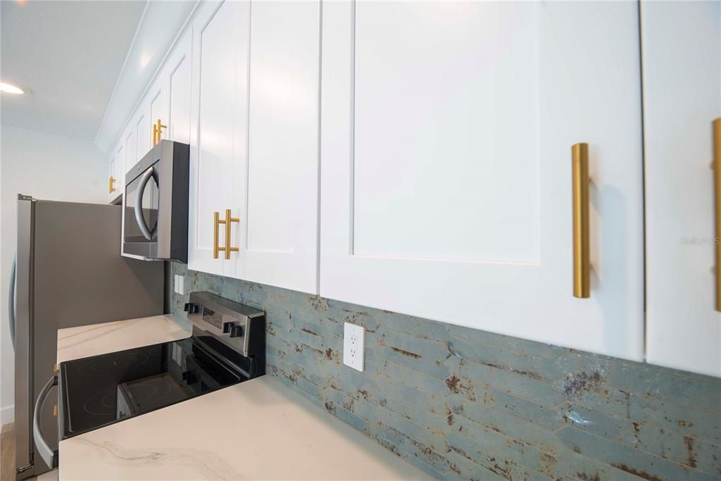 En Venta: $369,900 (3 camas, 2 baños, 1484 Pies cuadrados)