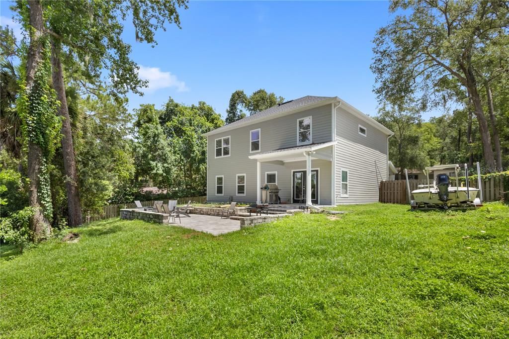For Sale: $639,900 (4 beds, 3 baths, 2263 Square Feet)