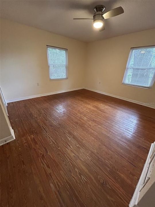 В аренду: $2,800 (4 спален, 2 ванн, 1972 Квадратных фут)