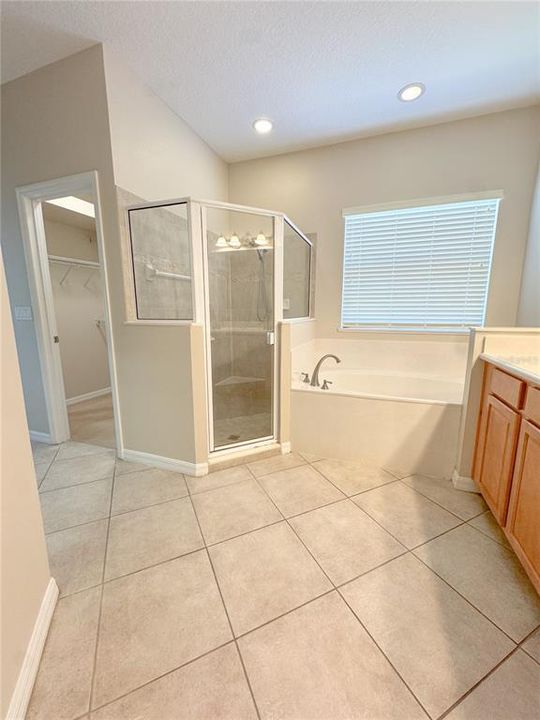En Venta: $309,900 (3 camas, 2 baños, 1823 Pies cuadrados)