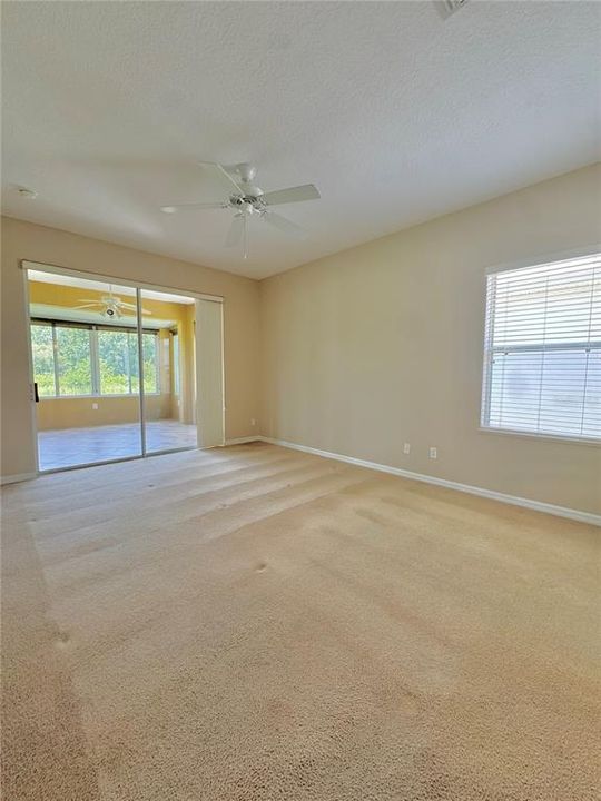 En Venta: $309,900 (3 camas, 2 baños, 1823 Pies cuadrados)