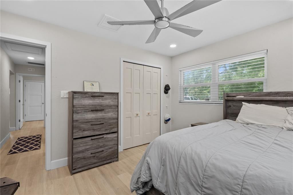 For Sale: $439,900 (4 beds, 2 baths, 1960 Square Feet)