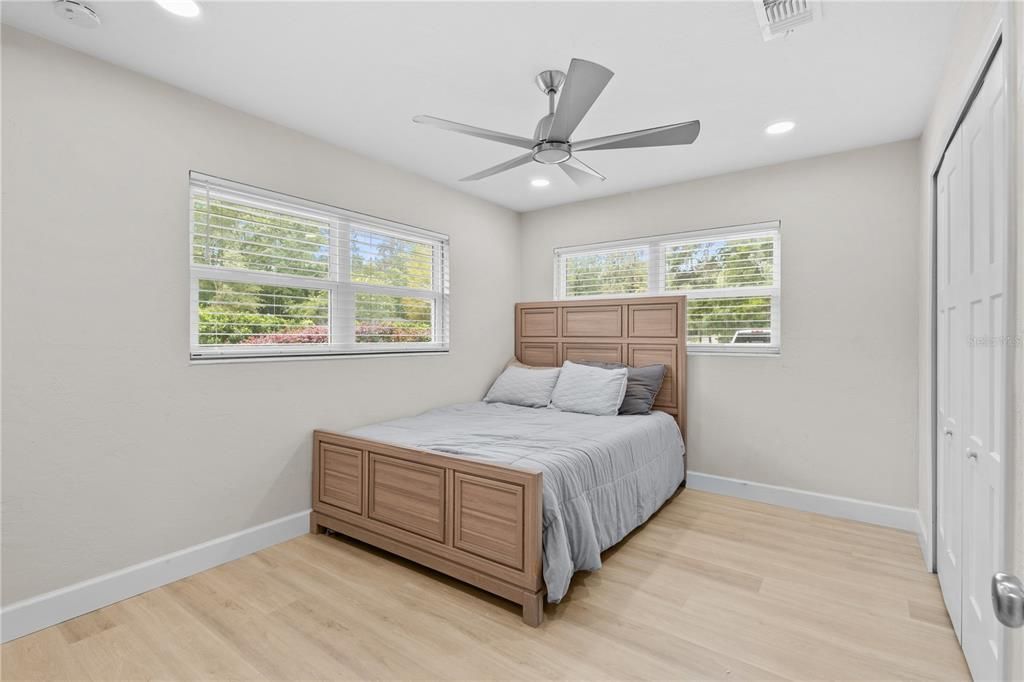 For Sale: $439,900 (4 beds, 2 baths, 1960 Square Feet)