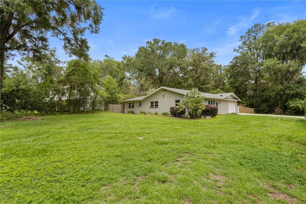 For Sale: $439,900 (4 beds, 2 baths, 1960 Square Feet)