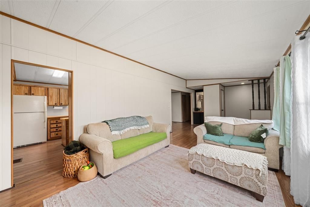 For Sale: $209,900 (3 beds, 2 baths, 1440 Square Feet)