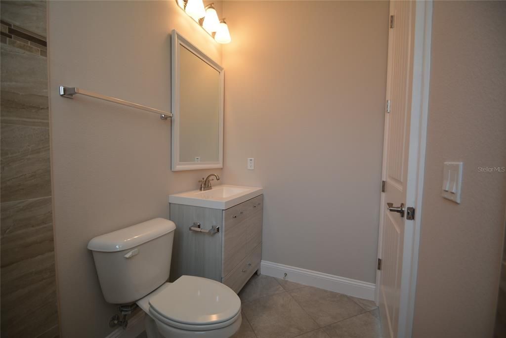For Rent: $2,000 (4 beds, 2 baths, 1545 Square Feet)