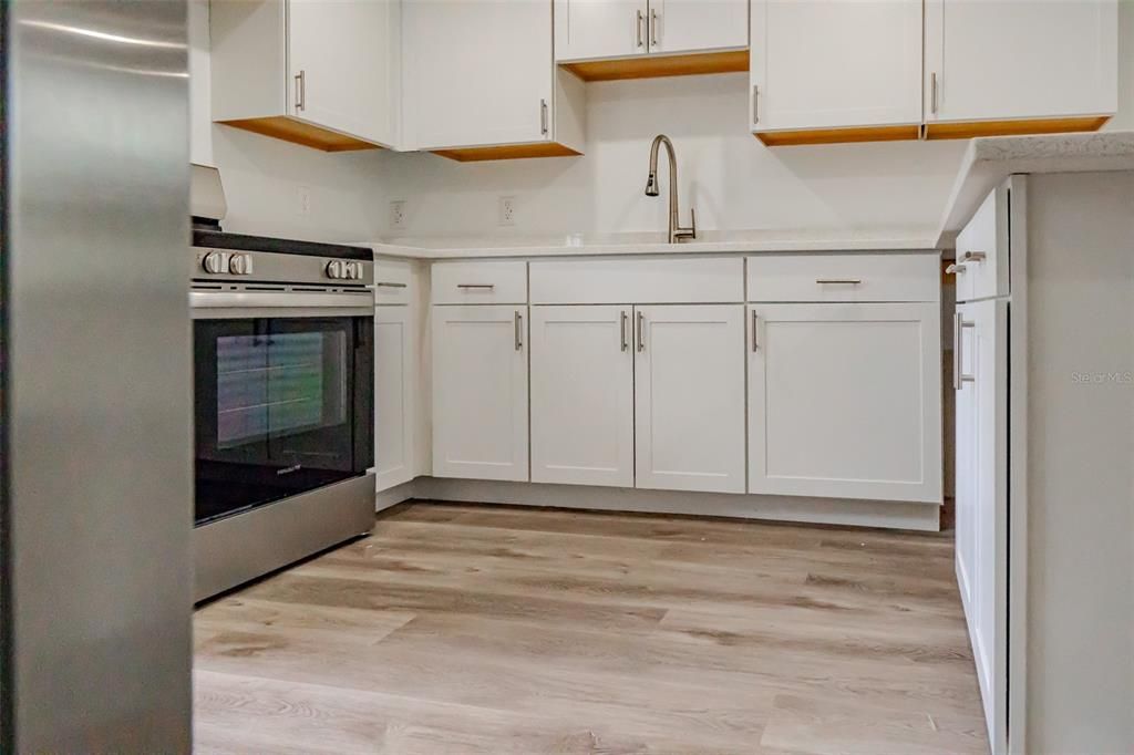 В аренду: $1,650 (3 спален, 2 ванн, 986 Квадратных фут)