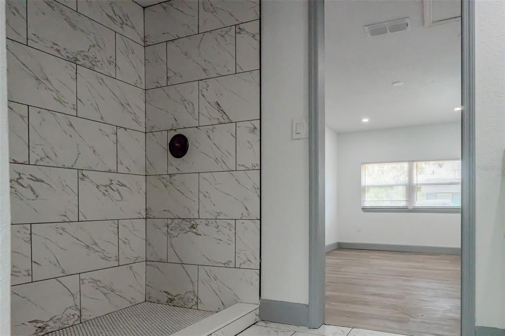 В аренду: $1,650 (3 спален, 2 ванн, 986 Квадратных фут)