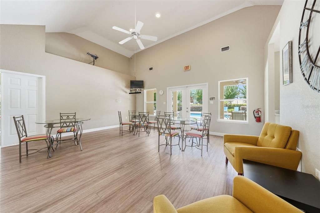 En Venta: $349,000 (3 camas, 2 baños, 1587 Pies cuadrados)