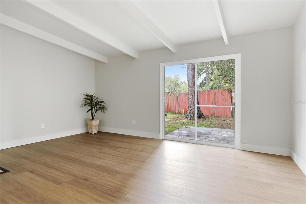 For Sale: $239,000 (4 beds, 2 baths, 1538 Square Feet)