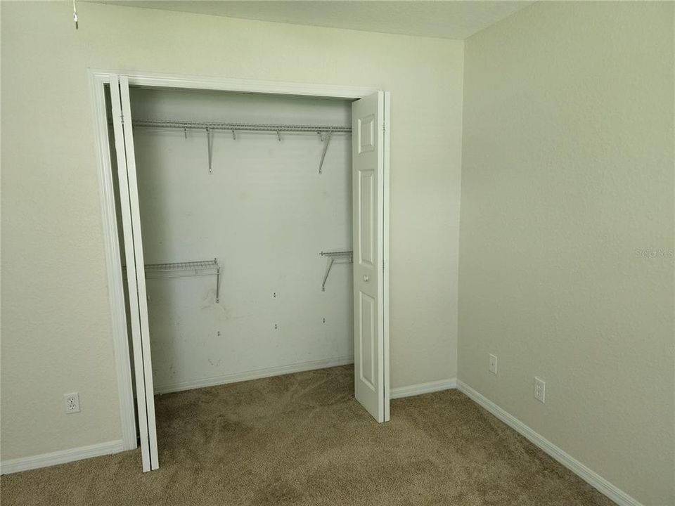 For Sale: $250,000 (2 beds, 2 baths, 1337 Square Feet)