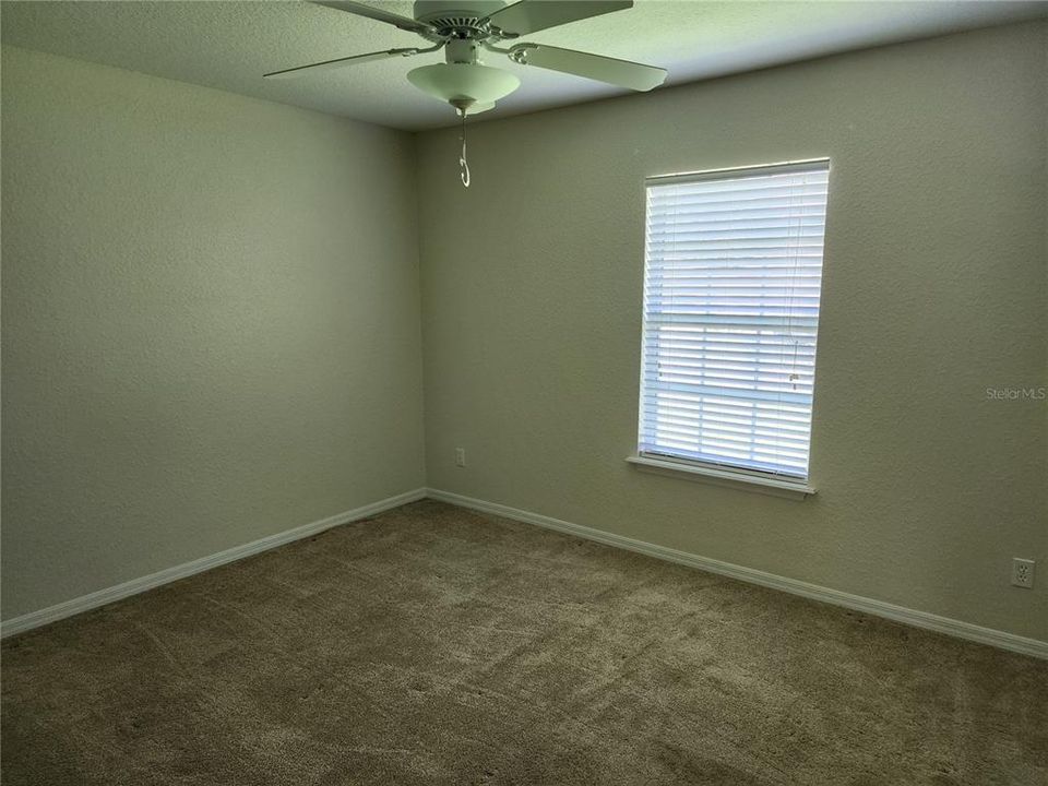 For Sale: $250,000 (2 beds, 2 baths, 1337 Square Feet)