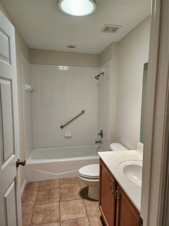 For Sale: $250,000 (2 beds, 2 baths, 1337 Square Feet)