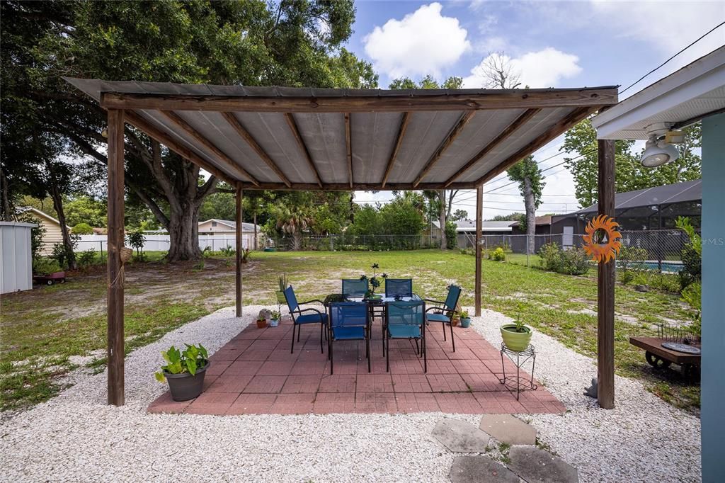 En Venta: $345,000 (3 camas, 2 baños, 1224 Pies cuadrados)