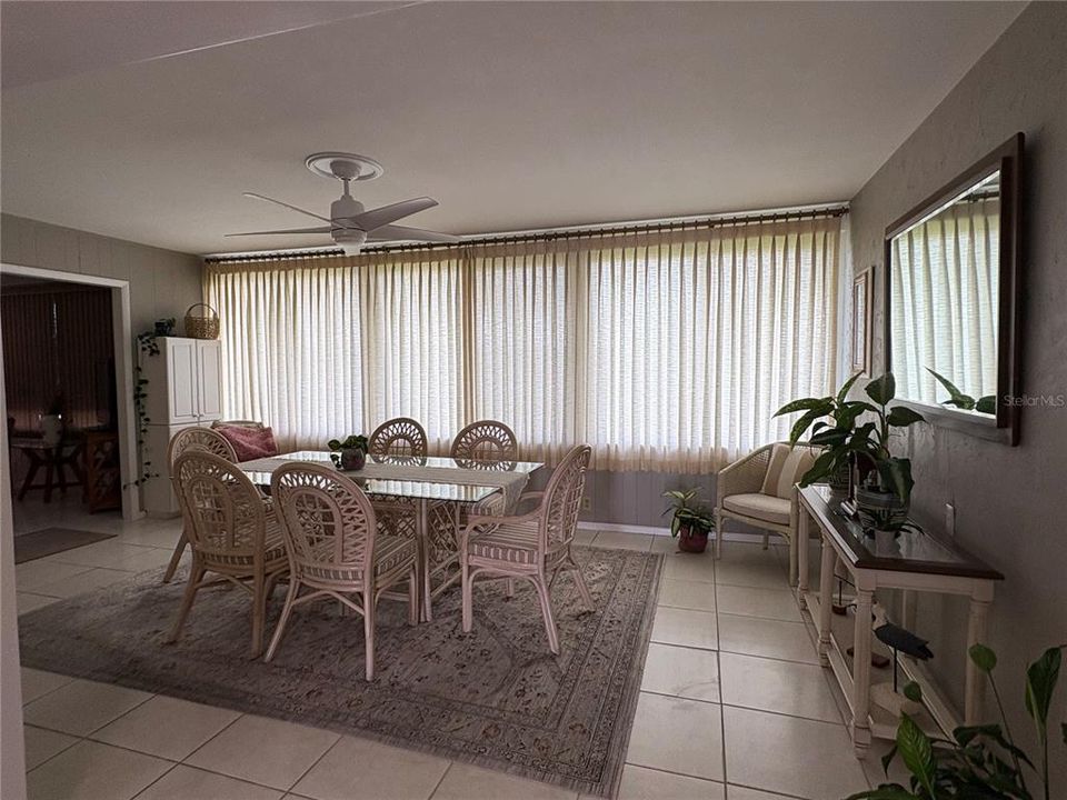 En Venta: $359,000 (2 camas, 2 baños, 1512 Pies cuadrados)