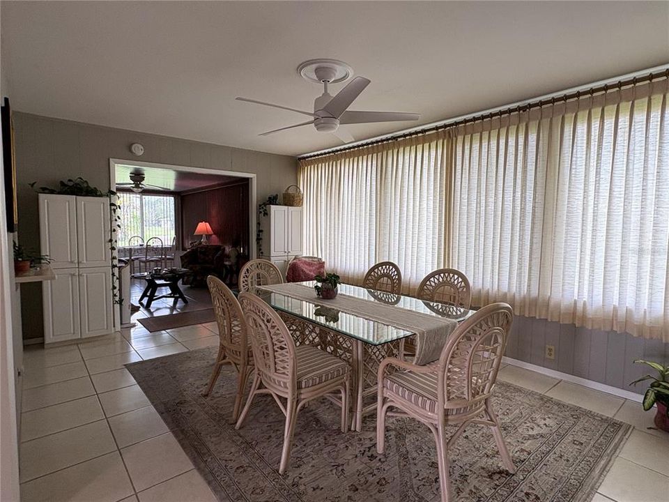 En Venta: $359,000 (2 camas, 2 baños, 1512 Pies cuadrados)