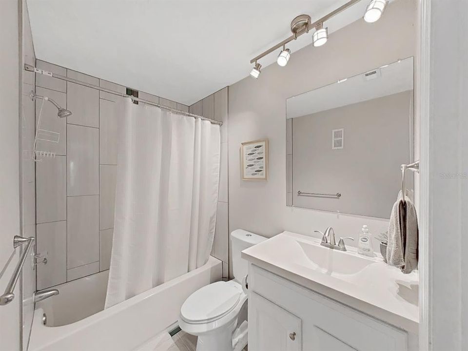 En Venta: $360,000 (2 camas, 2 baños, 1290 Pies cuadrados)