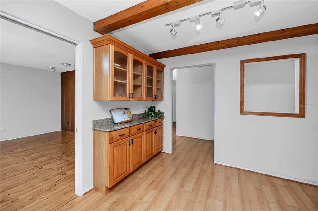 En Venta: $625,000 (3 camas, 2 baños, 1595 Pies cuadrados)