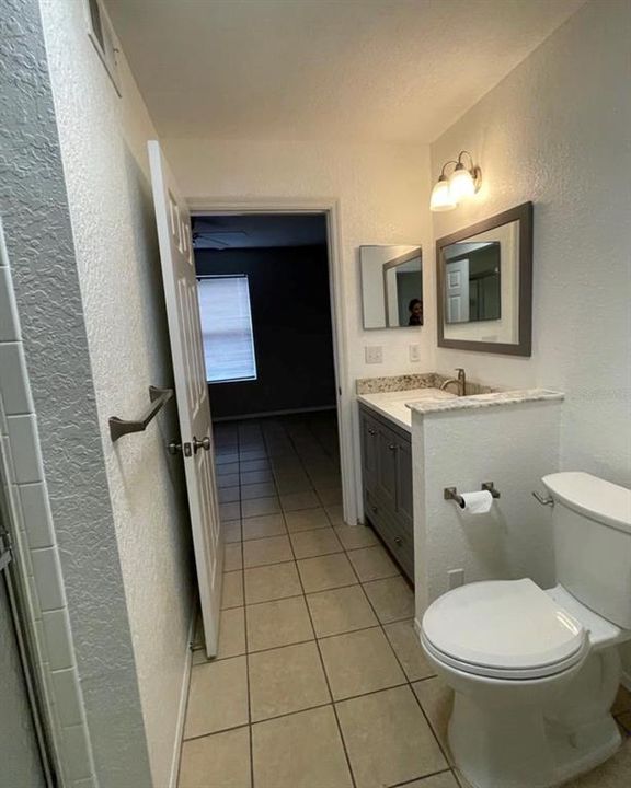 В аренду: $1,800 (2 спален, 2 ванн, 990 Квадратных фут)