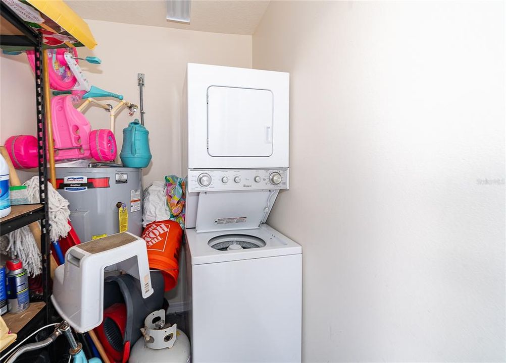 En Venta: $240,000 (2 camas, 1 baños, 726 Pies cuadrados)