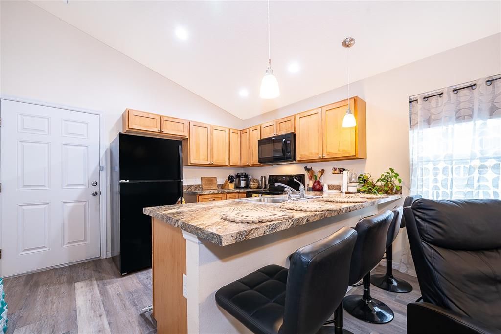 En Venta: $240,000 (2 camas, 1 baños, 726 Pies cuadrados)