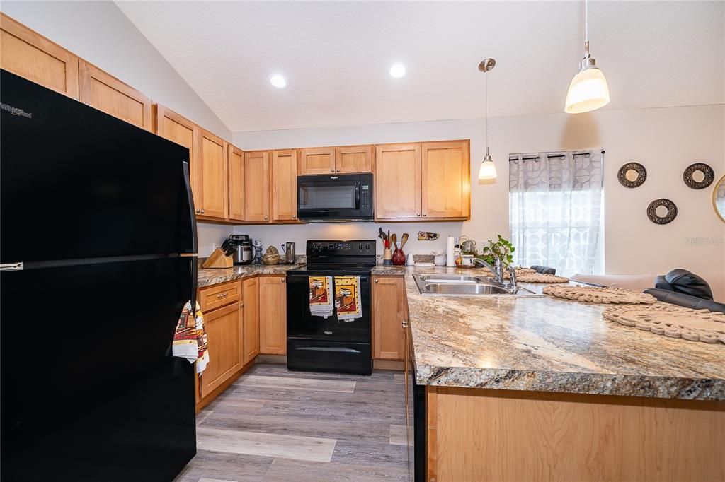 En Venta: $240,000 (2 camas, 1 baños, 726 Pies cuadrados)