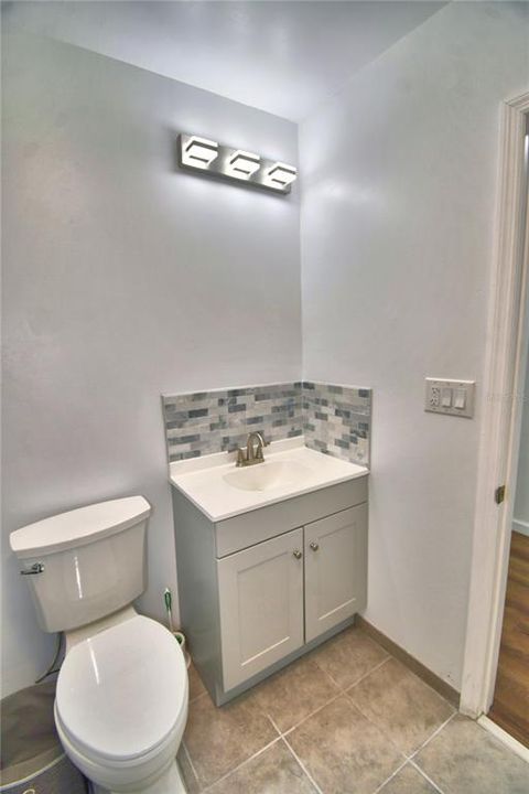 For Sale: $255,000 (3 beds, 1 baths, 1040 Square Feet)