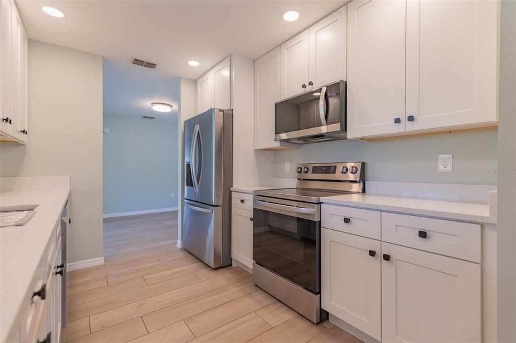 For Sale: $439,900 (3 beds, 2 baths, 1710 Square Feet)