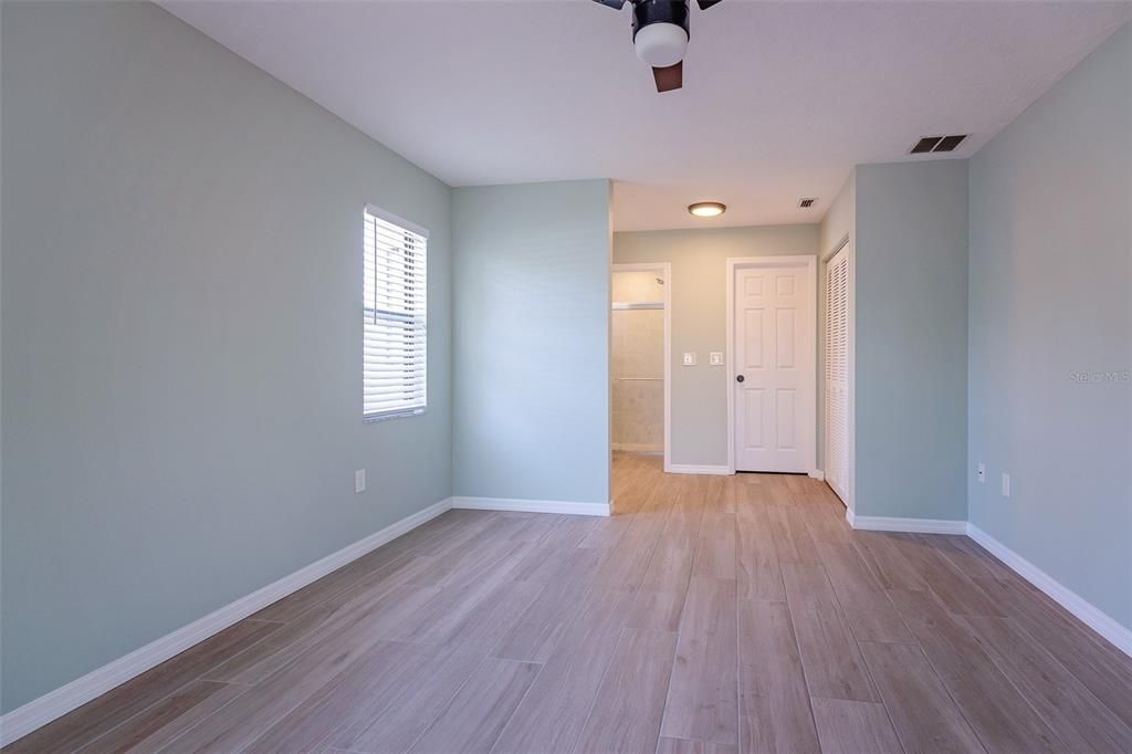 For Sale: $439,900 (3 beds, 2 baths, 1710 Square Feet)