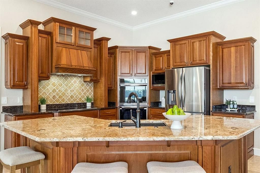 На продажу: $1,289,000 (4 спален, 3 ванн, 3793 Квадратных фут)