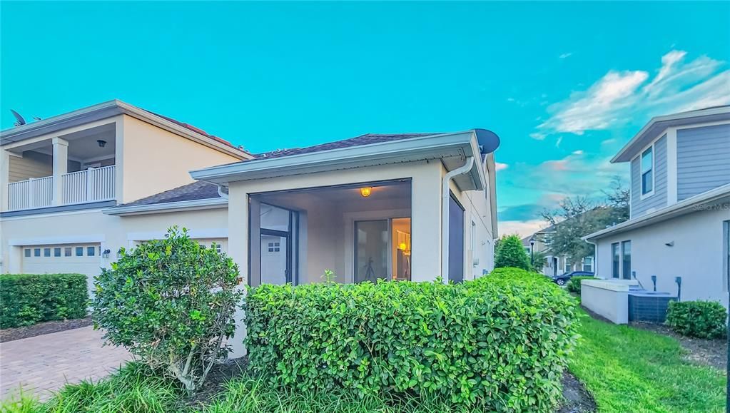 For Rent: $2,450 (3 beds, 2 baths, 1690 Square Feet)