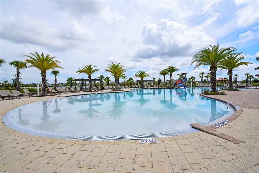 For Rent: $2,450 (3 beds, 2 baths, 1690 Square Feet)
