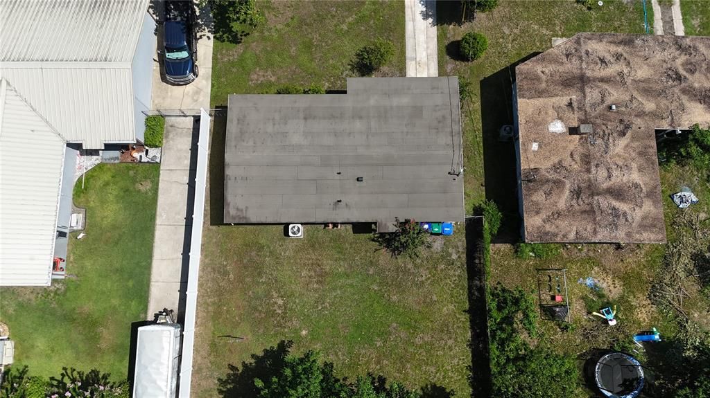 На продажу: $259,990 (3 спален, 2 ванн, 1074 Квадратных фут)