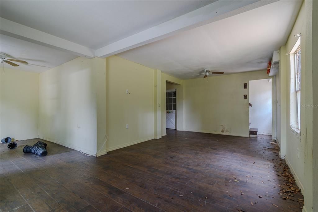 For Sale: $195,000 (4 beds, 2 baths, 2304 Square Feet)