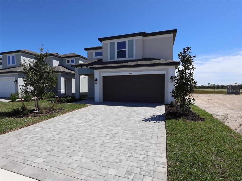 На продажу: $409,999 (4 спален, 2 ванн, 2424 Квадратных фут)