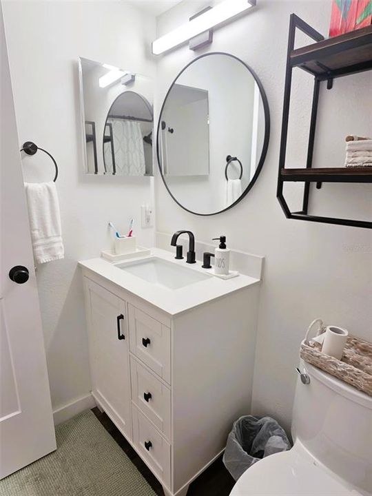 For Sale: $149,900 (1 beds, 1 baths, 456 Square Feet)