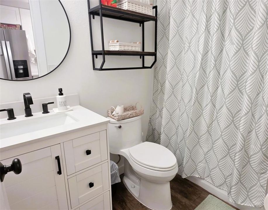 For Sale: $149,900 (1 beds, 1 baths, 456 Square Feet)