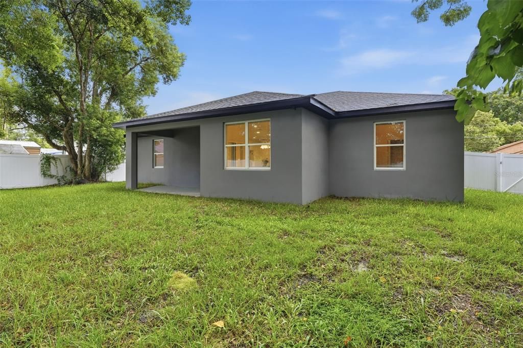 For Sale: $420,000 (3 beds, 2 baths, 1579 Square Feet)