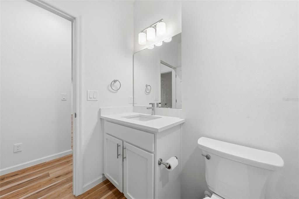 For Sale: $420,000 (3 beds, 2 baths, 1579 Square Feet)