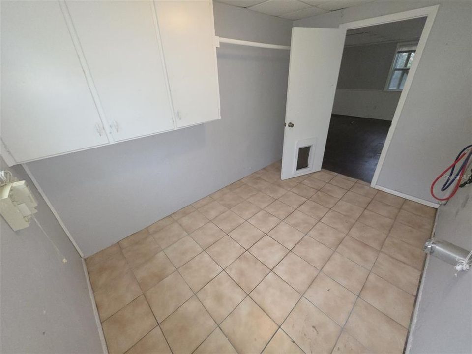 En Venta: $339,900 (4 camas, 2 baños, 1548 Pies cuadrados)