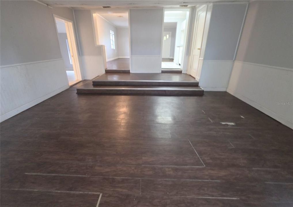 En Venta: $339,900 (4 camas, 2 baños, 1548 Pies cuadrados)