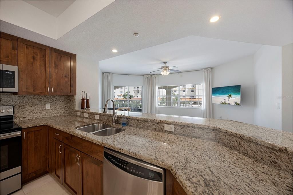 For Rent: $6,000 (3 beds, 2 baths, 1799 Square Feet)